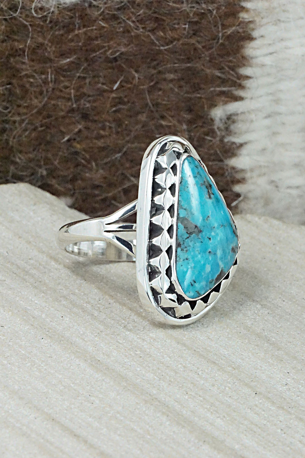 Turquoise & Sterling Silver Ring - Mike Smith - Size 8.75