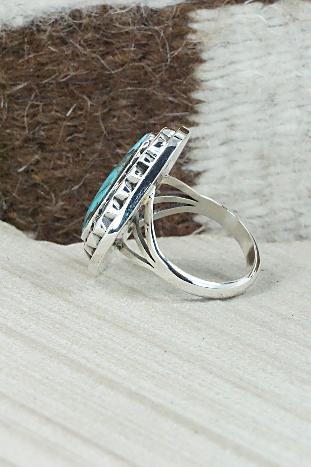 Turquoise & Sterling Silver Ring - Mike Smith - Size 8.5