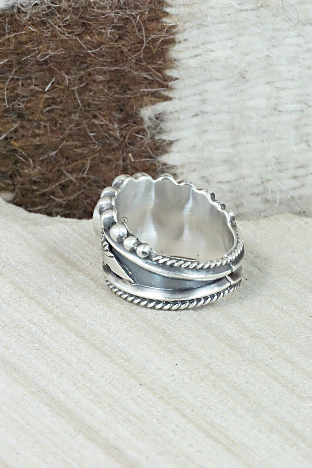 Turquoise & Sterling Silver Ring - Tom Lewis - Size 8.5