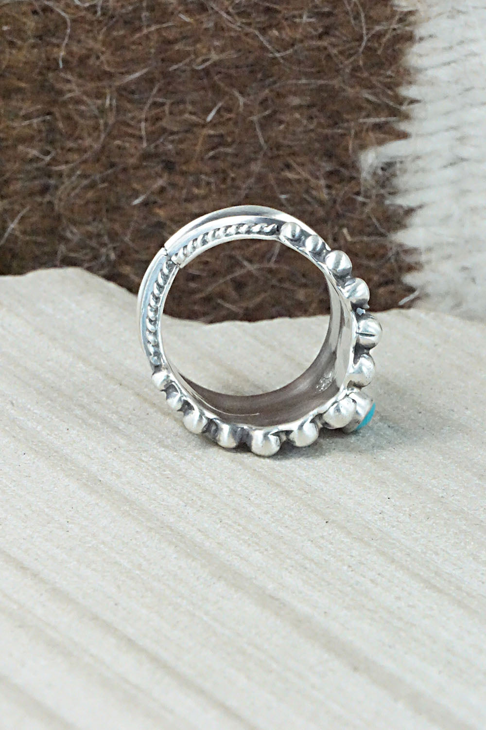 Turquoise & Sterling Silver Ring - Tom Lewis - Size 6.5