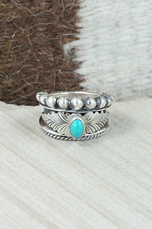 Turquoise & Sterling Silver Ring - Tom Lewis - Size 7