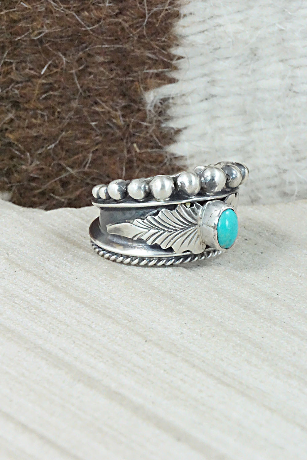 Turquoise & Sterling Silver Ring - Tom Lewis - Size 7