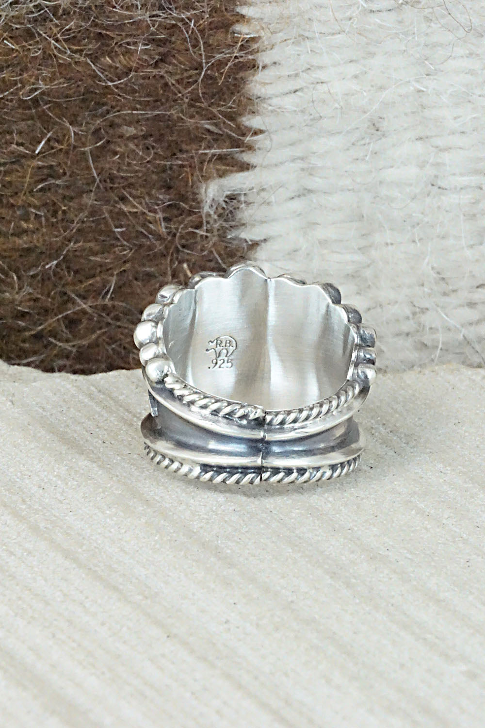 Turquoise & Sterling Silver Ring - Tom Lewis - Size 8