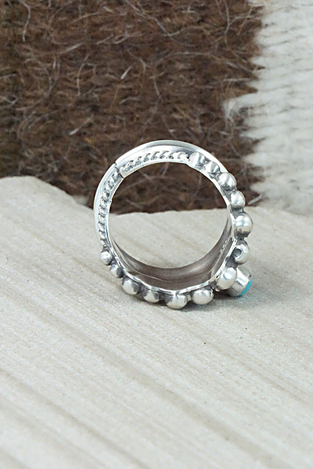 Turquoise & Sterling Silver Ring - Tom Lewis - Size 6.5