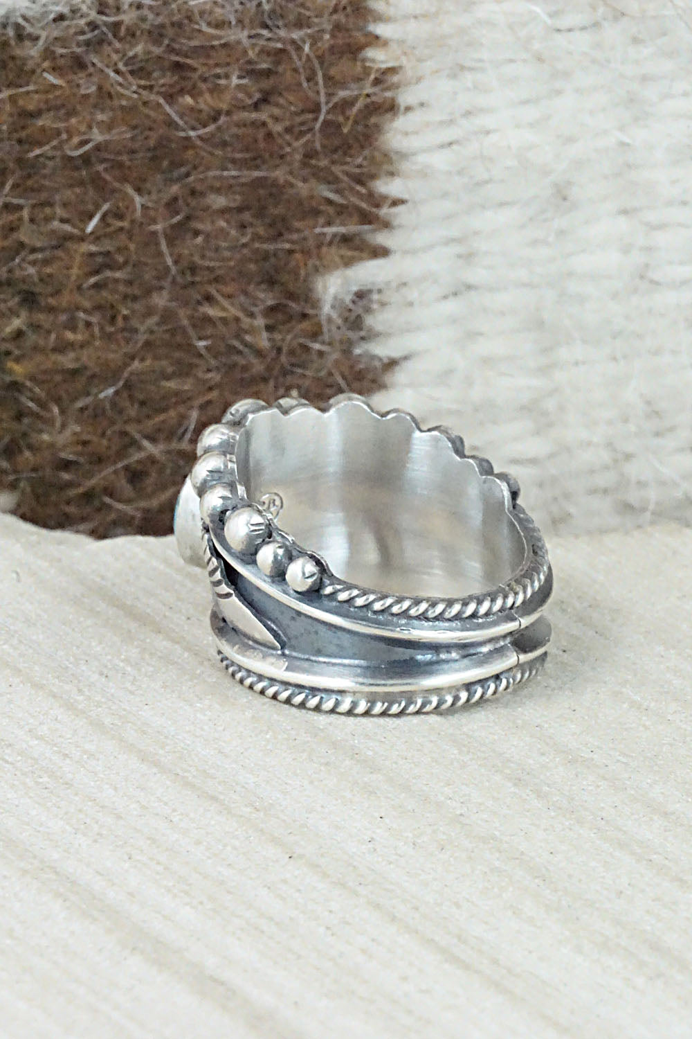 Turquoise & Sterling Silver Ring - Tom Lewis - Size 8.5
