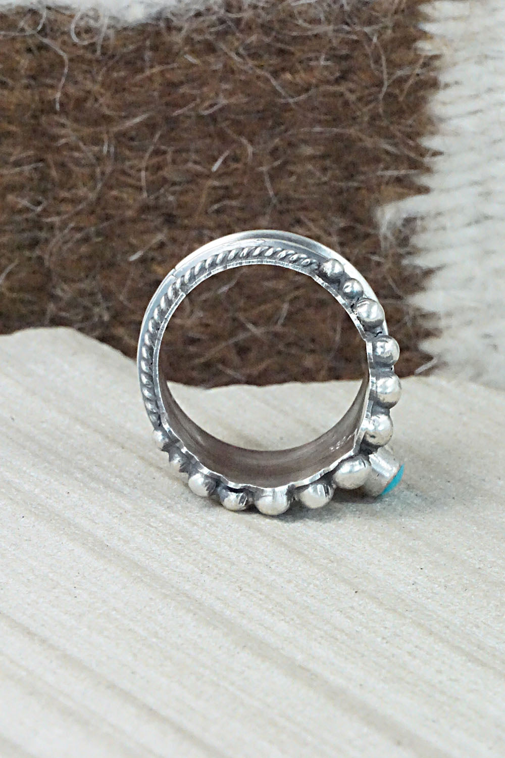 Turquoise & Sterling Silver Ring - Tom Lewis - Size 8.5
