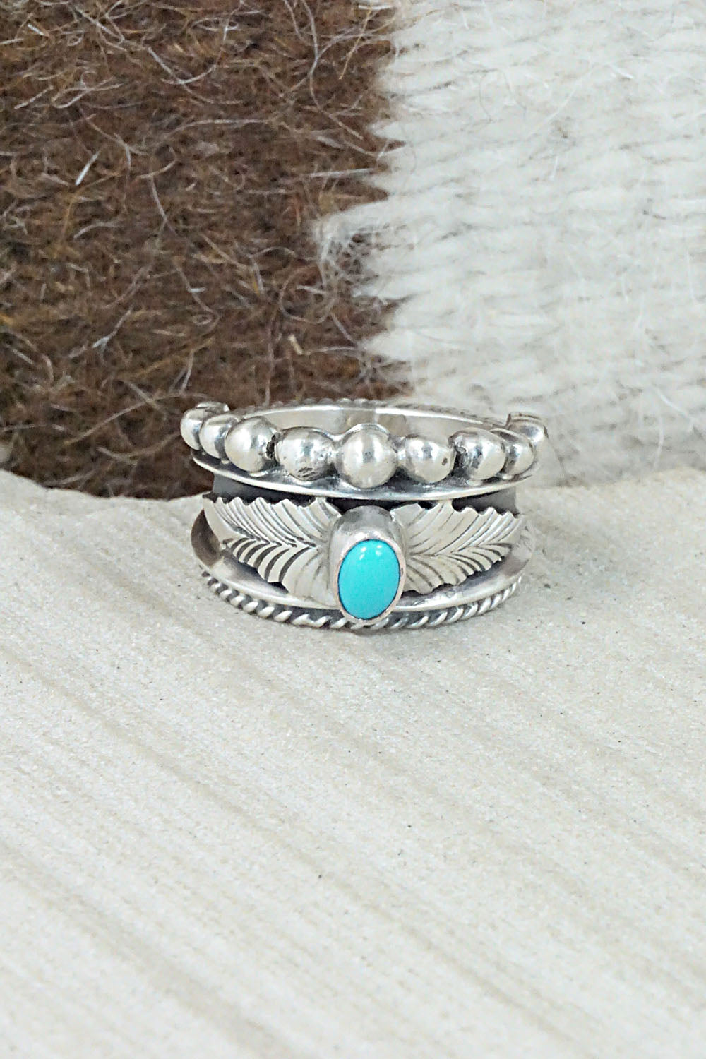 Turquoise & Sterling Silver Ring - Tom Lewis - Size 8