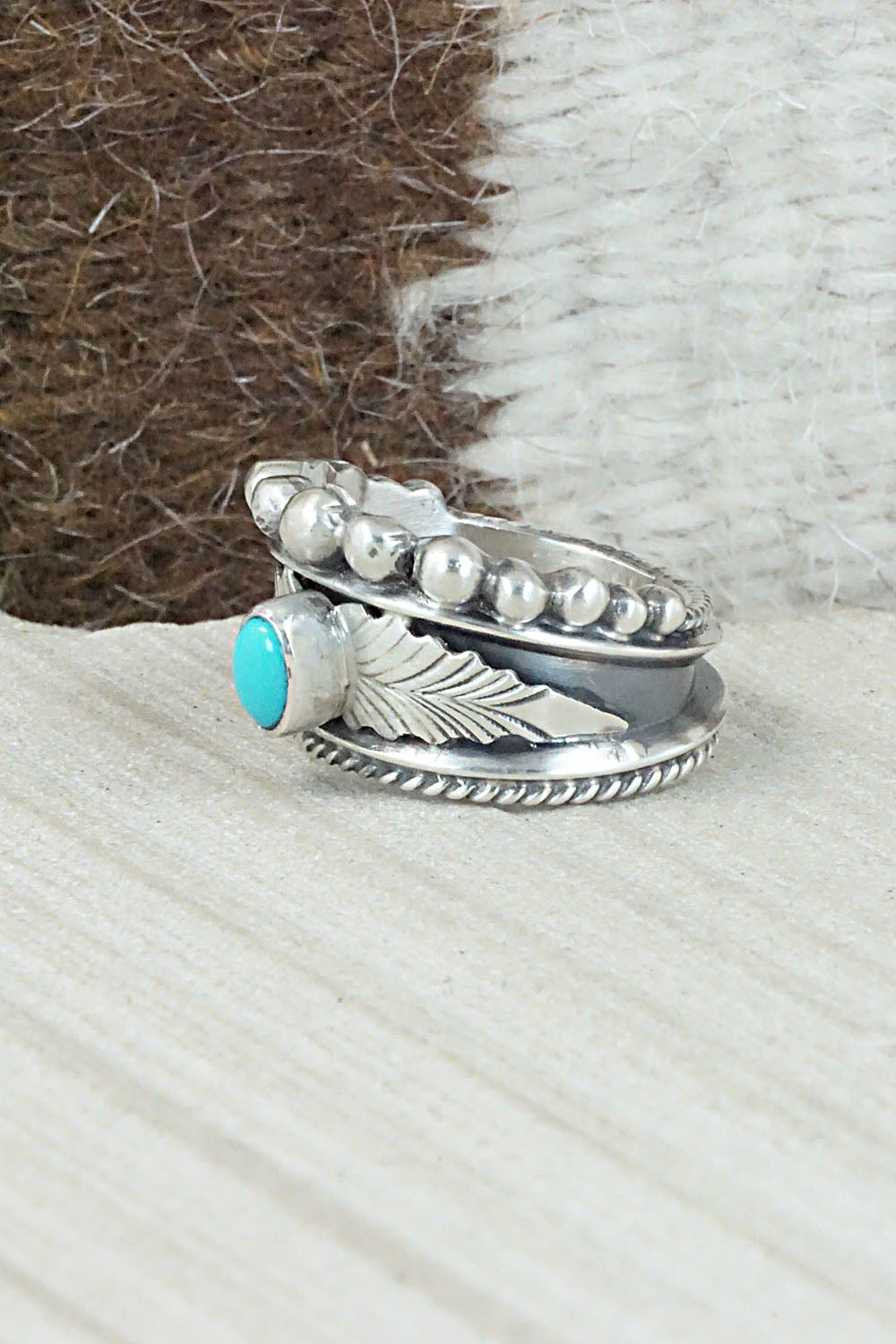 Turquoise & Sterling Silver Ring - Tom Lewis - Size 8