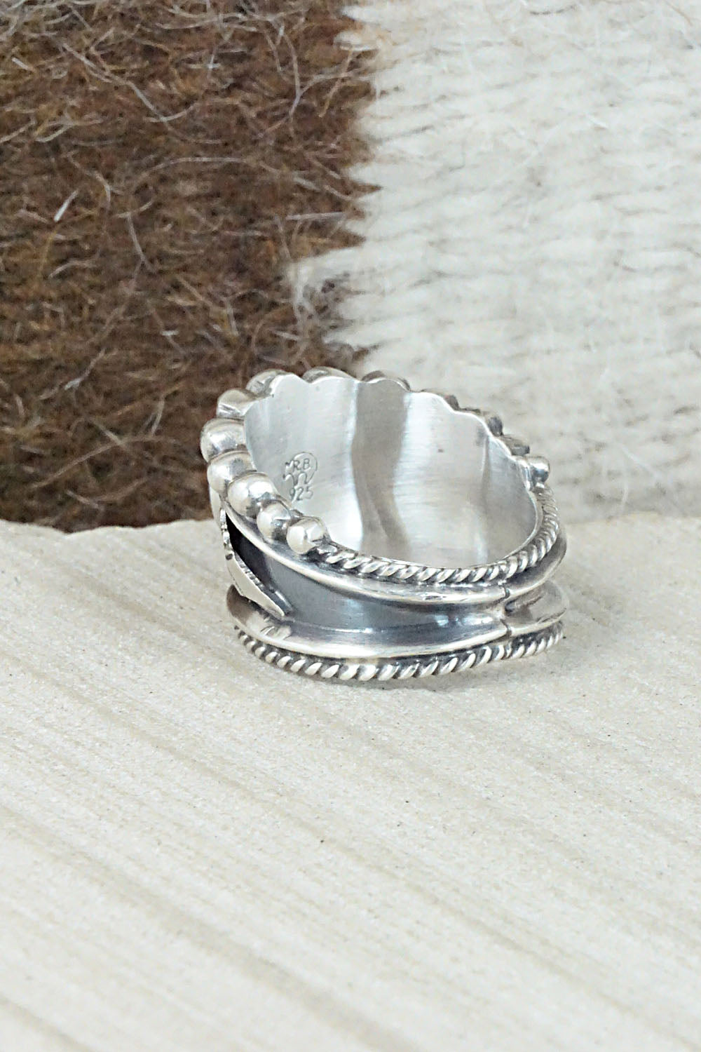 Turquoise & Sterling Silver Ring - Tom Lewis - Size 8