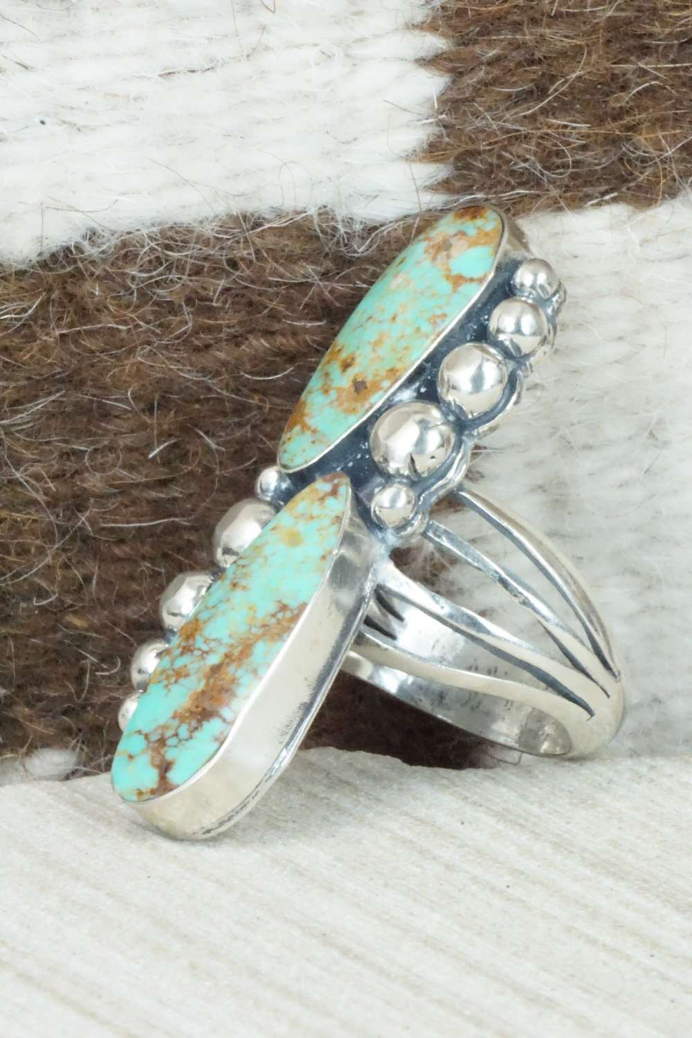 Turquoise and Sterling Silver Ring - Navajo - Size 9