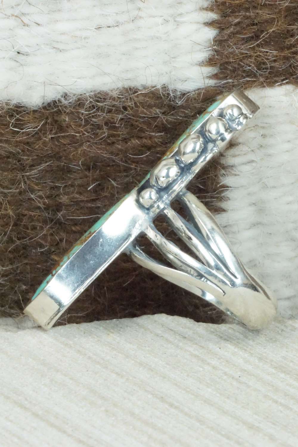 Turquoise and Sterling Silver Ring - Navajo - Size 9