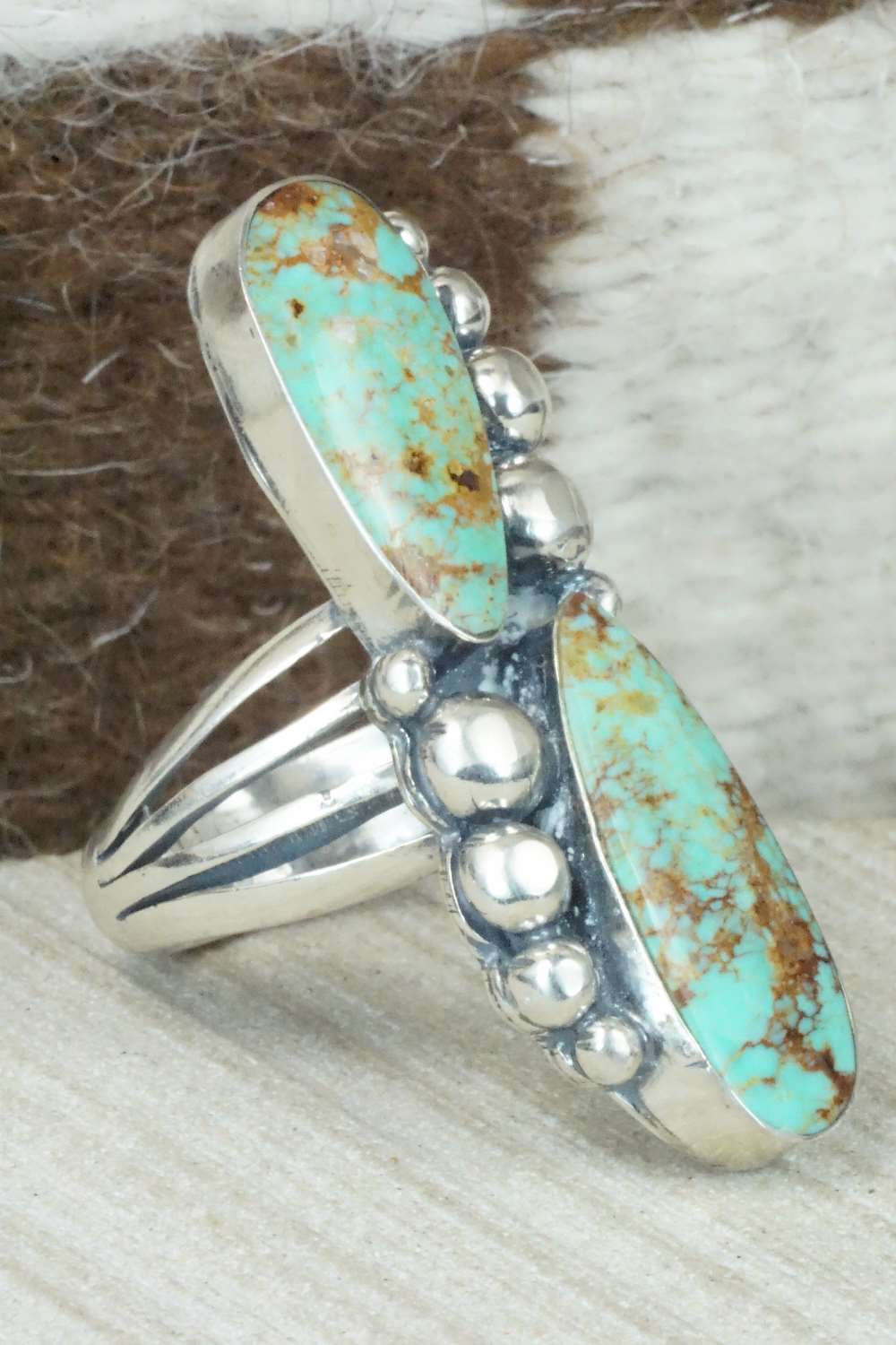 Turquoise and Sterling Silver Ring - Navajo - Size 9