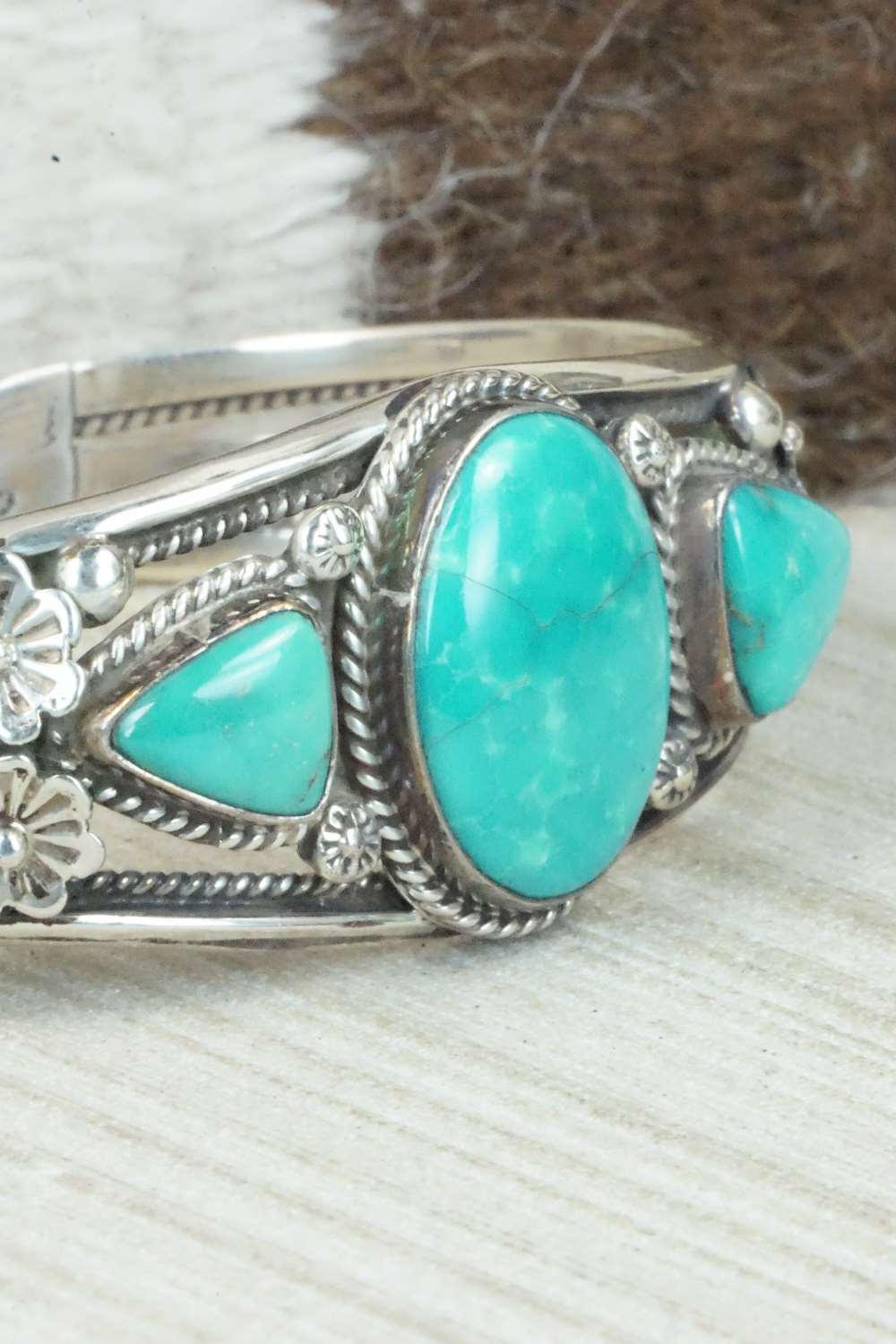 Turquoise & Sterling Silver Bracelet - Navajo