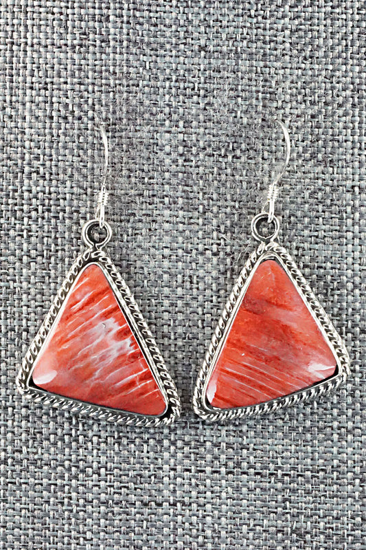 Spiny Oyster & Sterling Silver Earrings - Sheen Yazzie