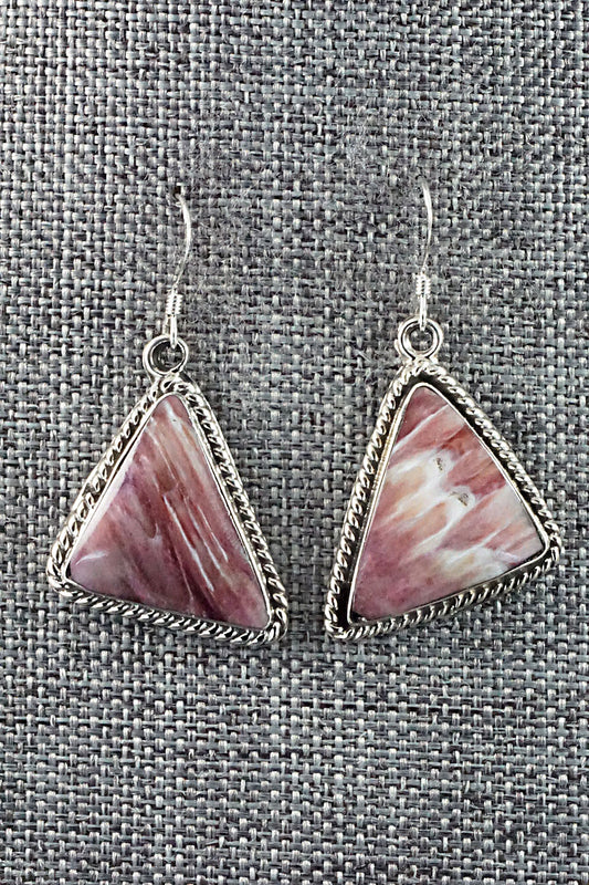 Spiny Oyster & Sterling Silver Earrings - Sheen Yazzie