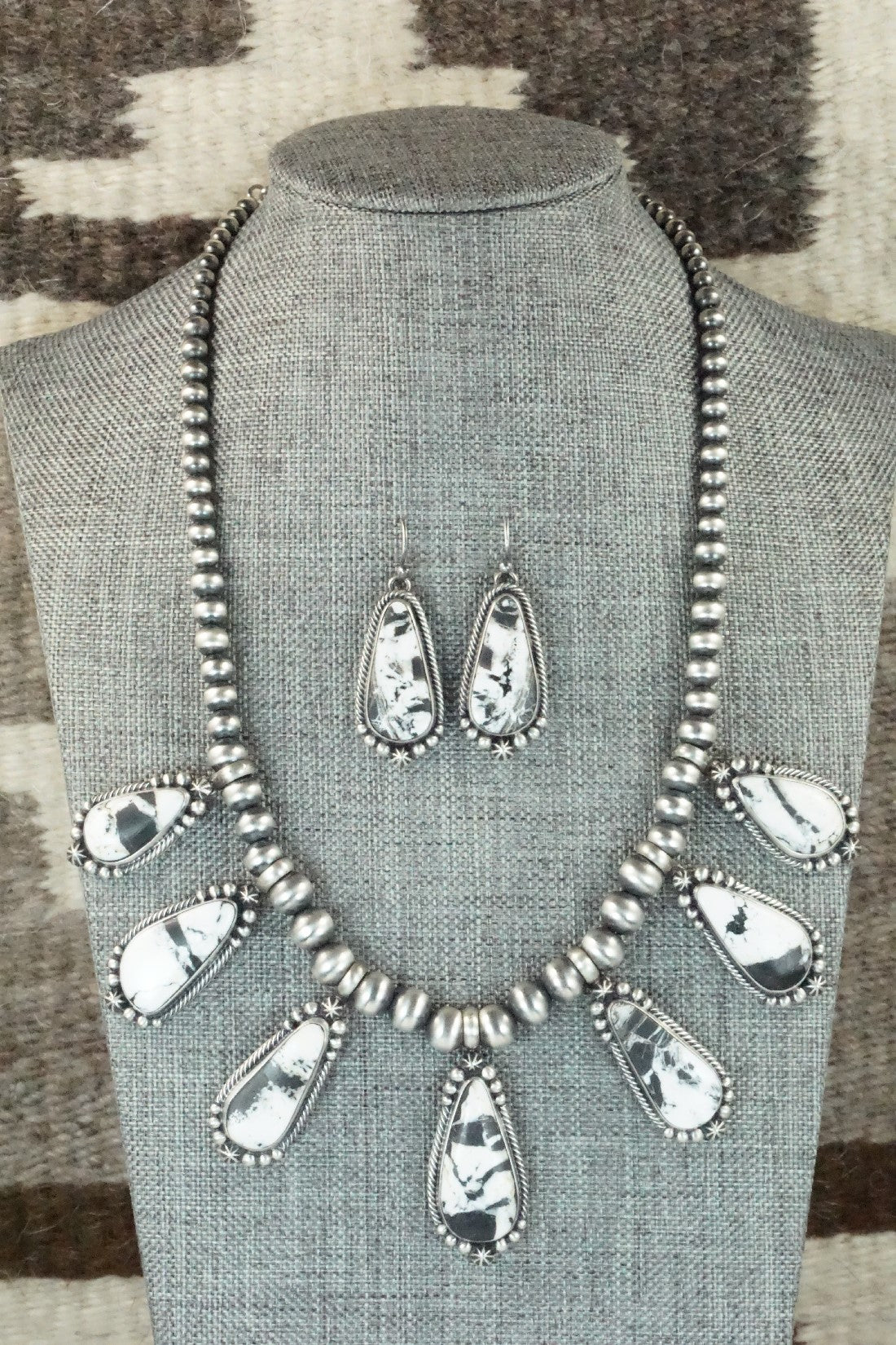 White Buffalo & Navajo Pearl Necklace Set - Diana Wylie