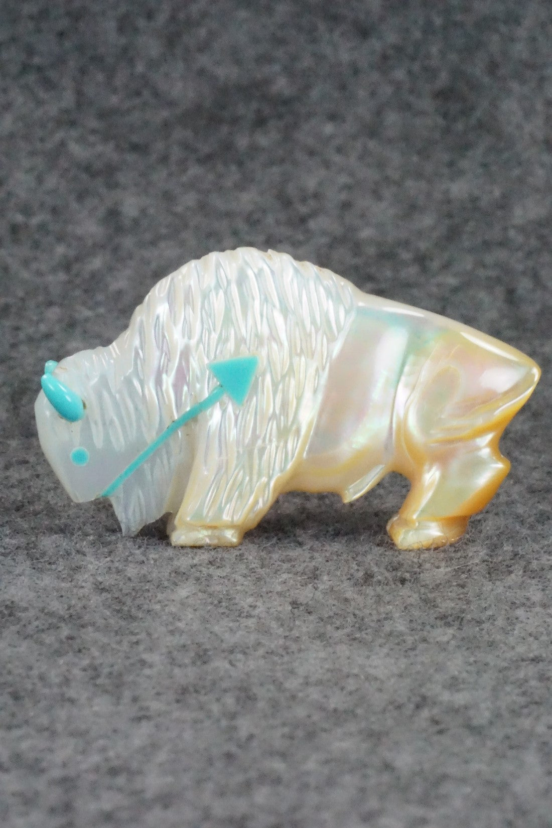 Buffalo Zuni Fetish Carving - Andres Quandelacy