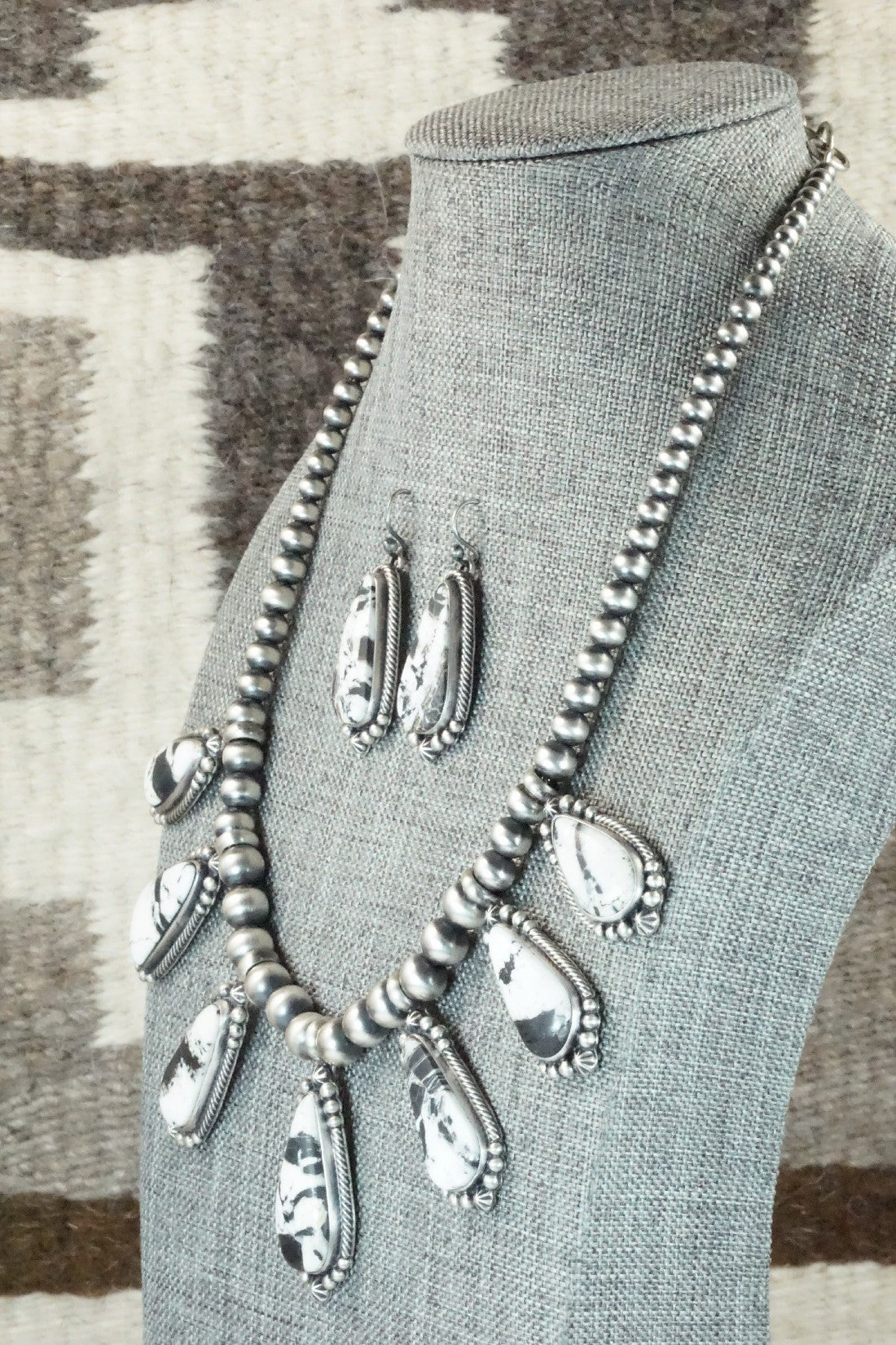 White Buffalo & Navajo Pearl Necklace Set - Diana Wylie
