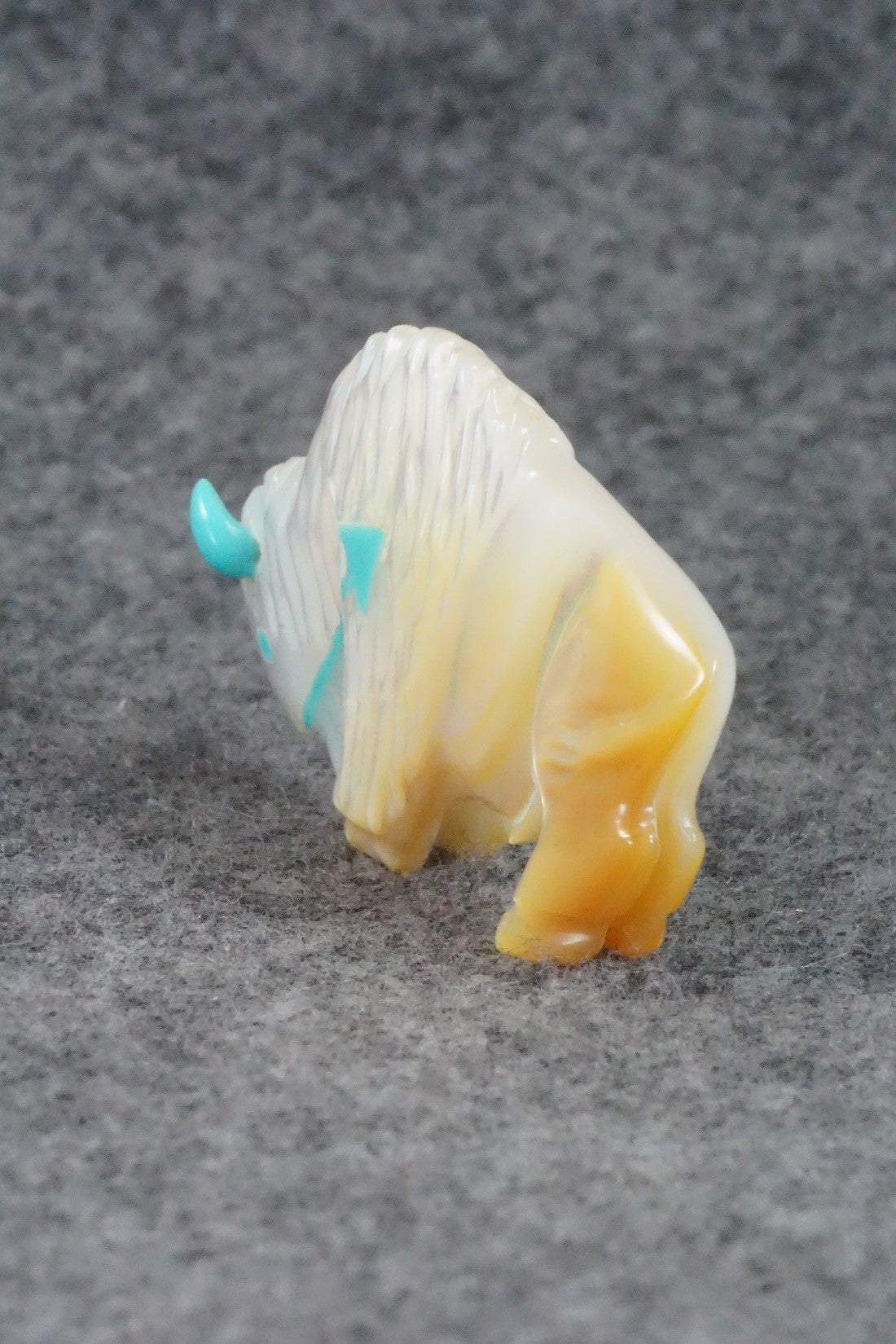 Buffalo Zuni Fetish Carving - Andres Quandelacy
