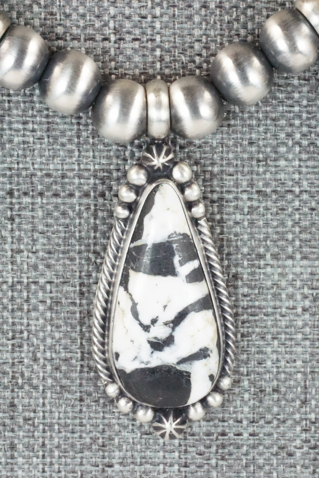 White Buffalo & Navajo Pearl Necklace Set - Diana Wylie