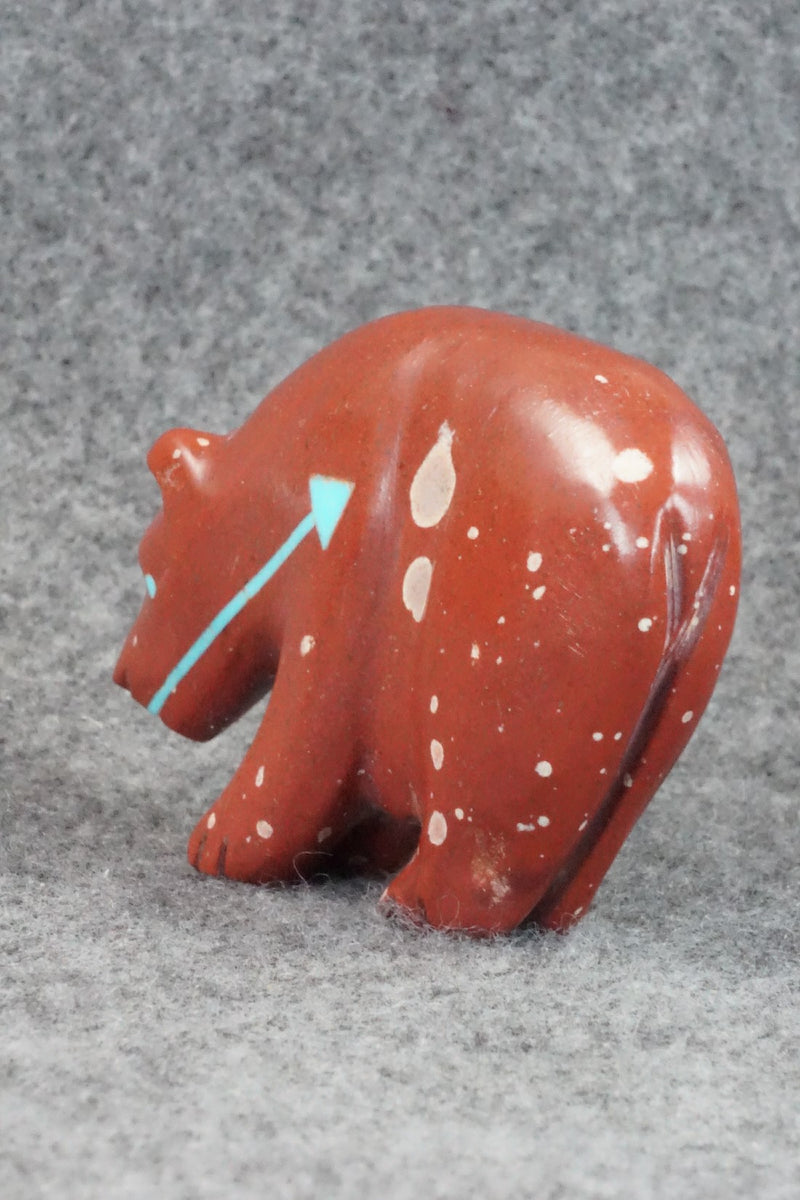 Bear Zuni Fetish Carving - Andres Quandelacy