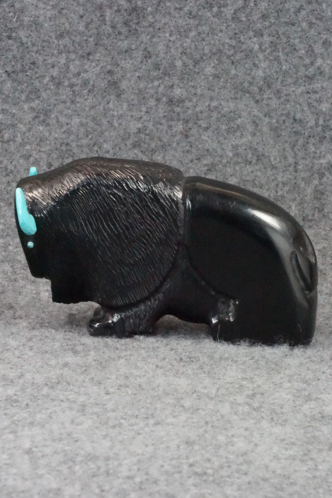 Buffalo Zuni Fetish Carving - Mike Tucson