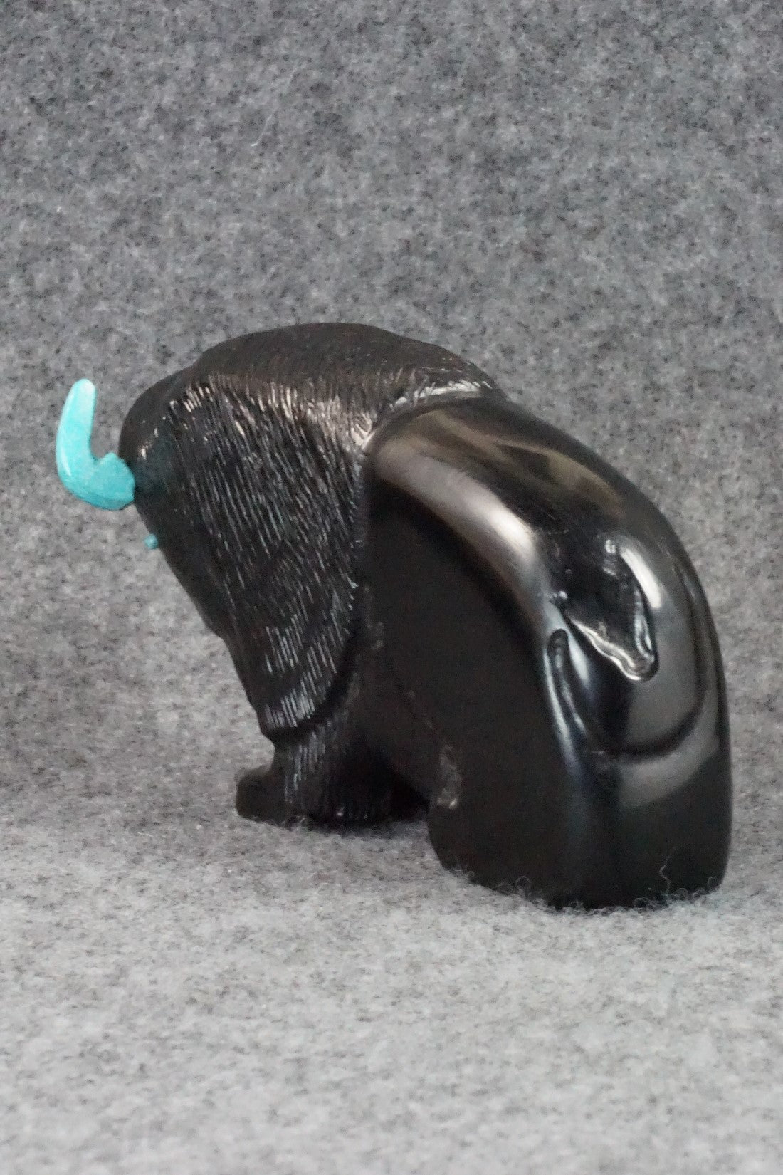 Buffalo Zuni Fetish Carving - Mike Tucson
