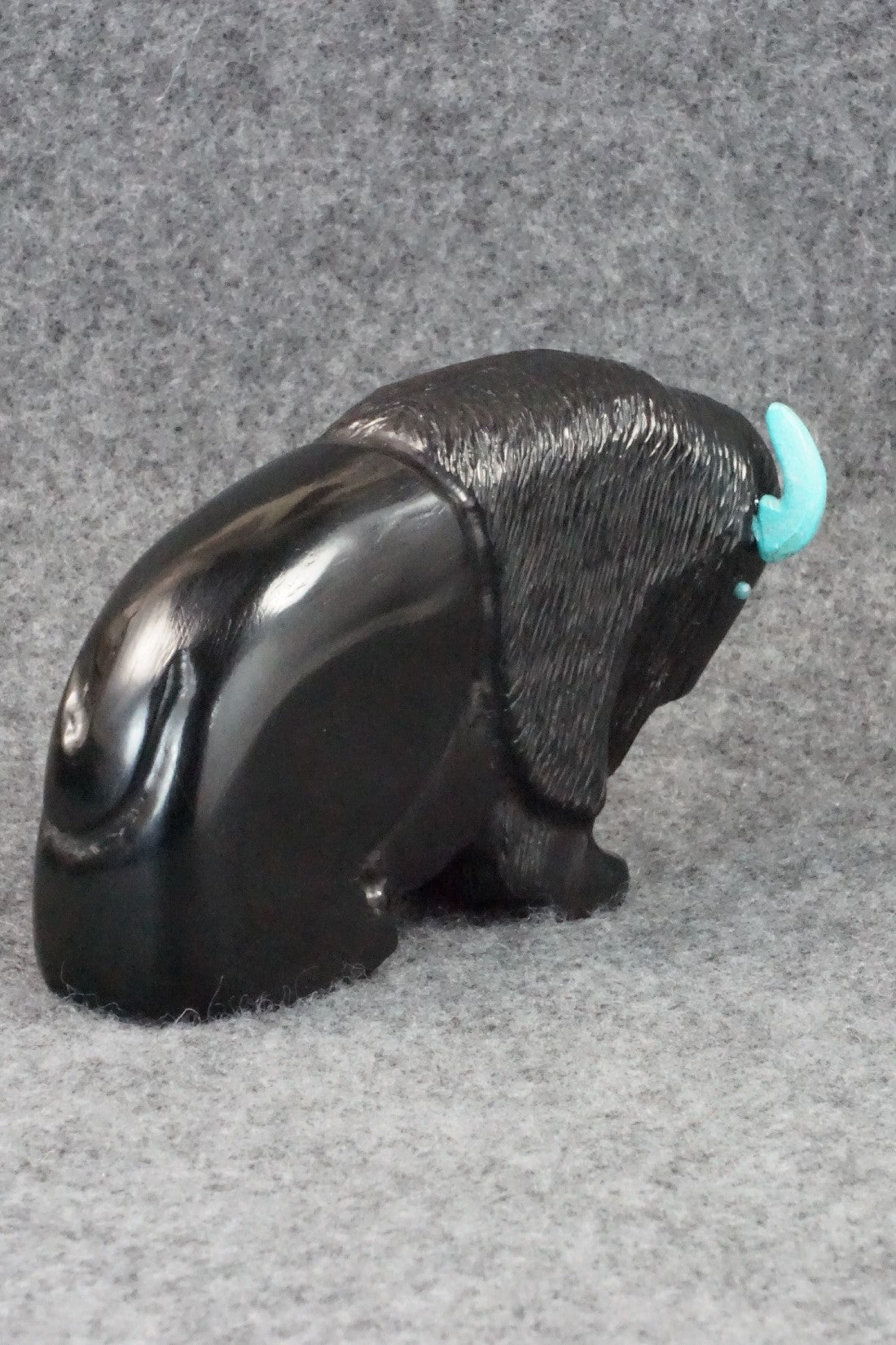 Buffalo Zuni Fetish Carving - Mike Tucson