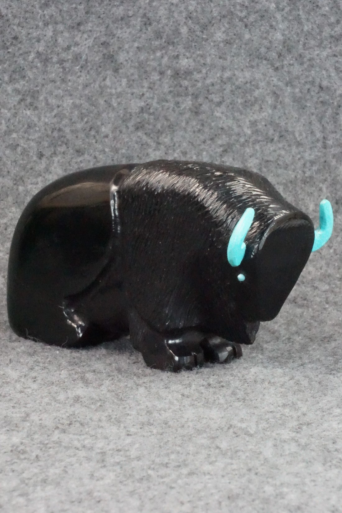 Buffalo Zuni Fetish Carving - Mike Tucson