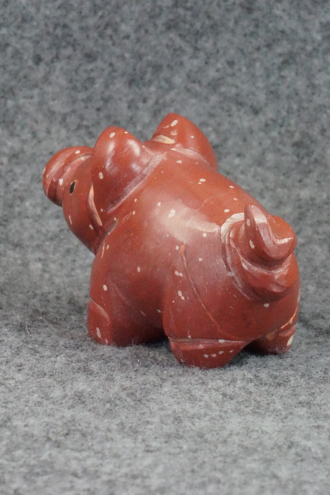Pig Zuni Fetish Carving - Louise Ponchuella
