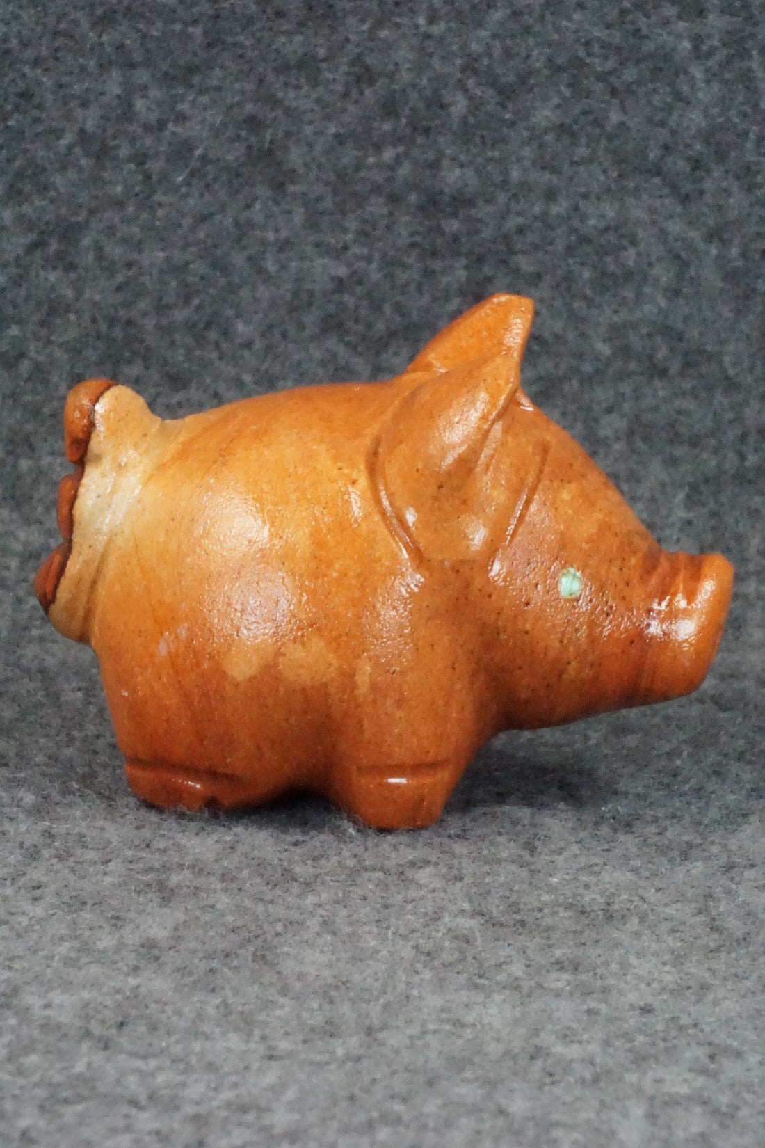 Pig Zuni Fetish Carving - Louise Ponchuella