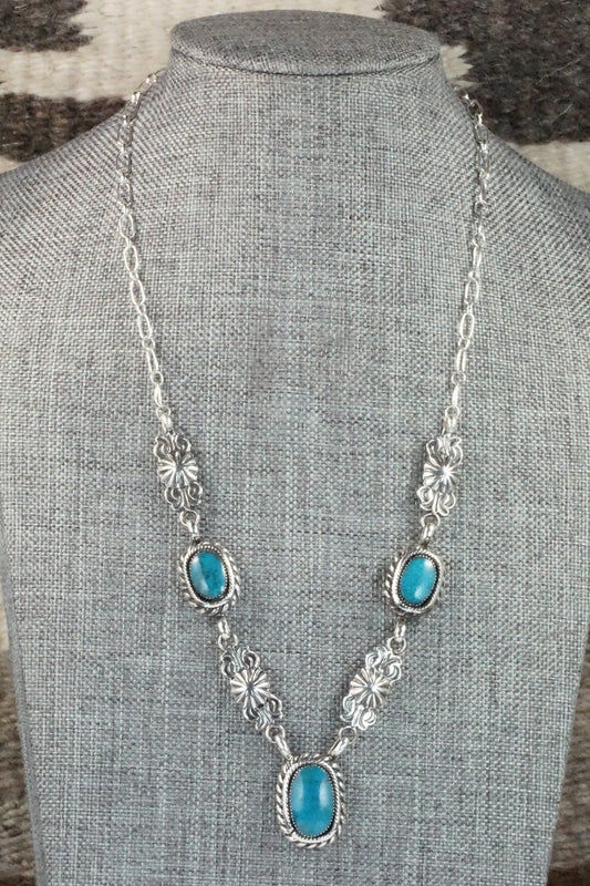 Turquoise & Sterling Silver Necklace - Gilbert Smith