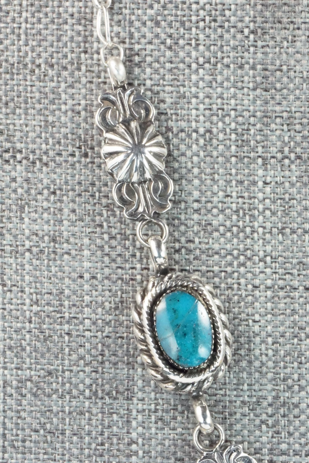 Turquoise & Sterling Silver Necklace - Gilbert Smith