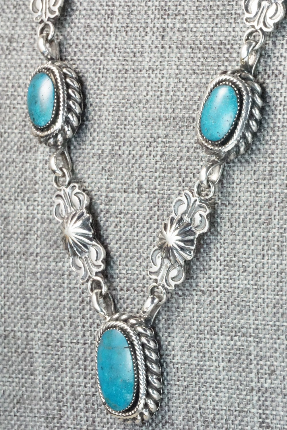 Turquoise & Sterling Silver Necklace - Gilbert Smith