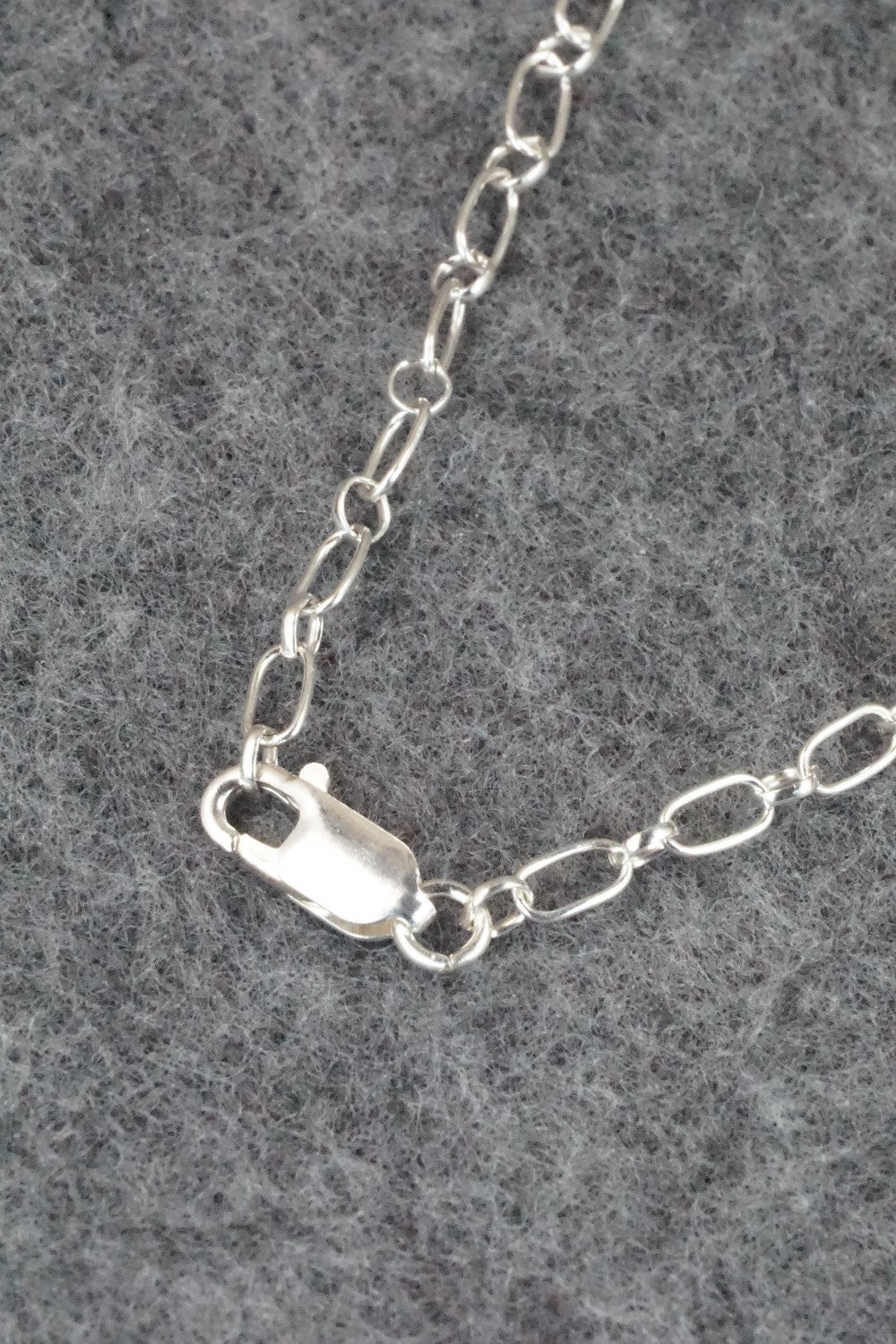 Turquoise & Sterling Silver Necklace - Gilbert Smith