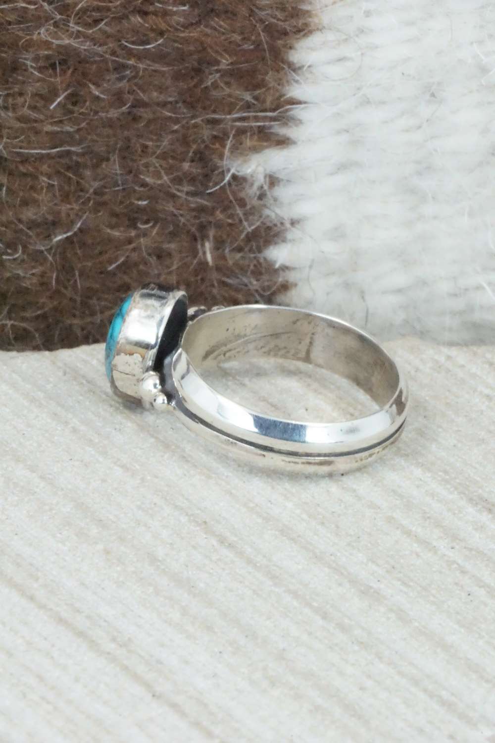 Turquoise and Sterling Silver Ring - Navajo - Size 7.5
