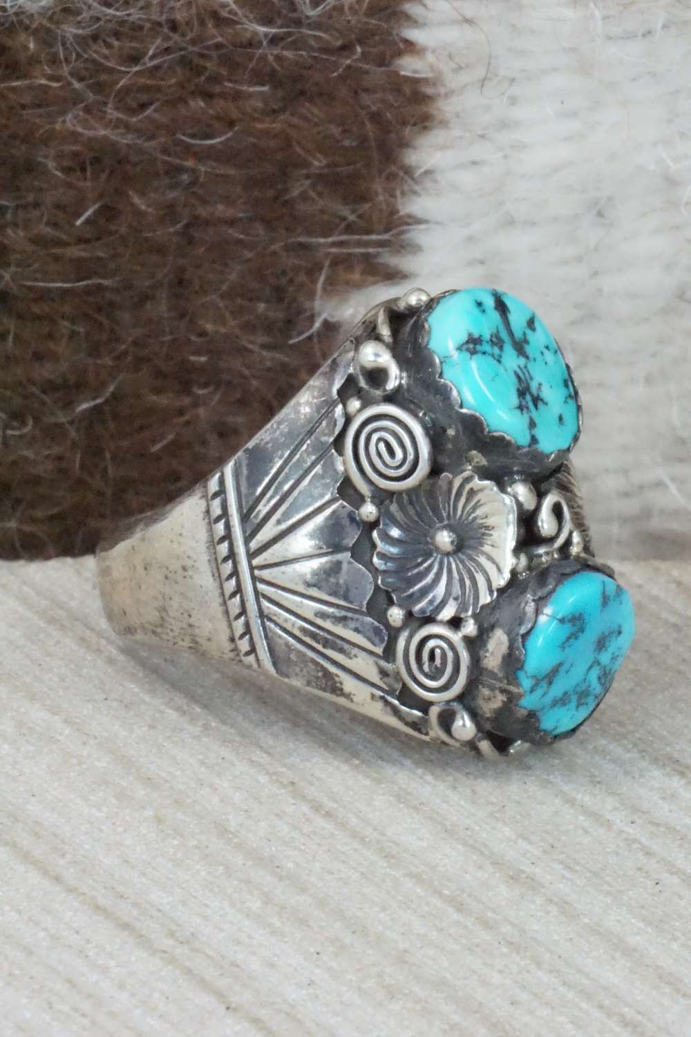Turquoise and Sterling Silver Ring - Navajo - Size 11