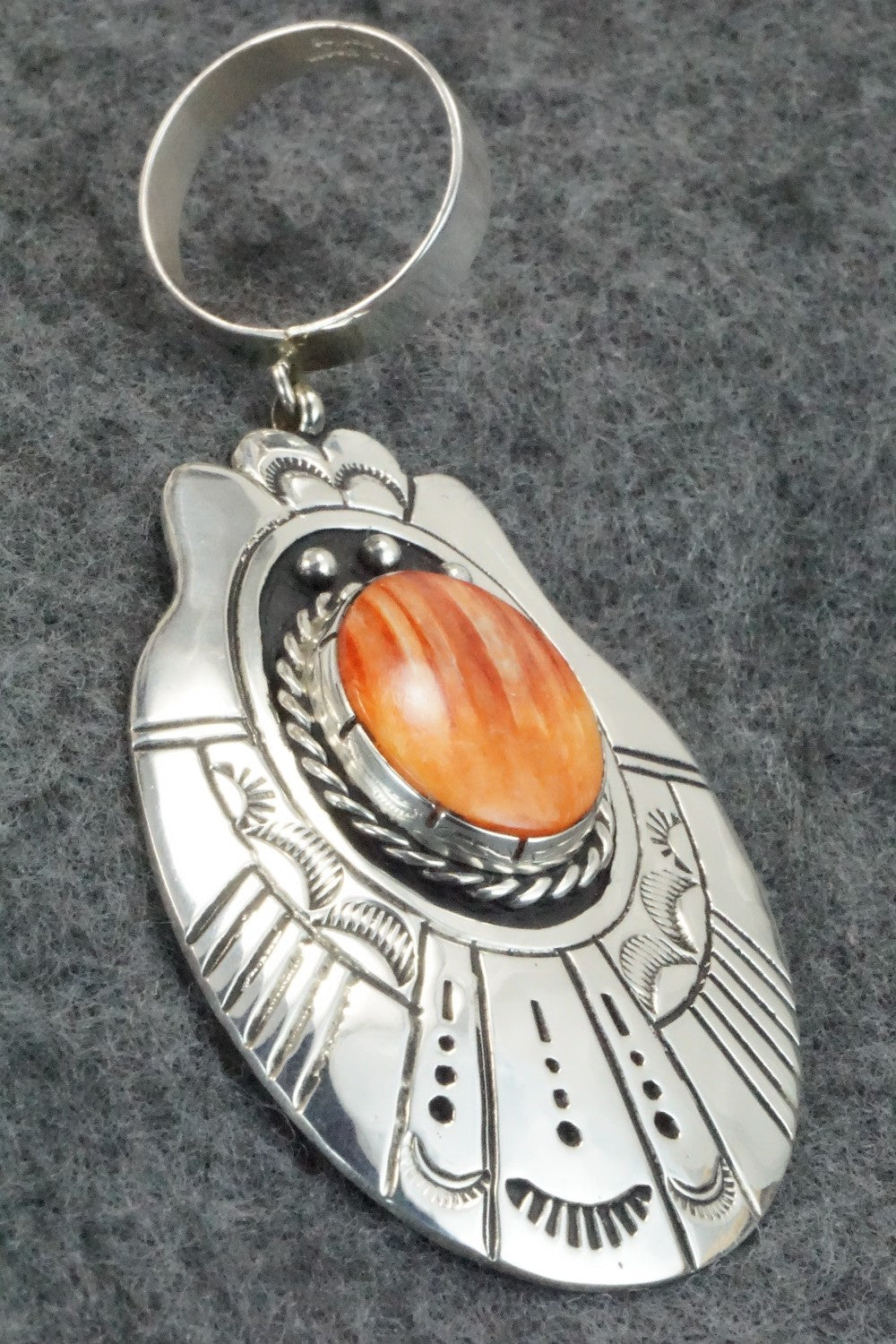 Spiny Oyster & Sterling Silver Pendant - Rosita Singer
