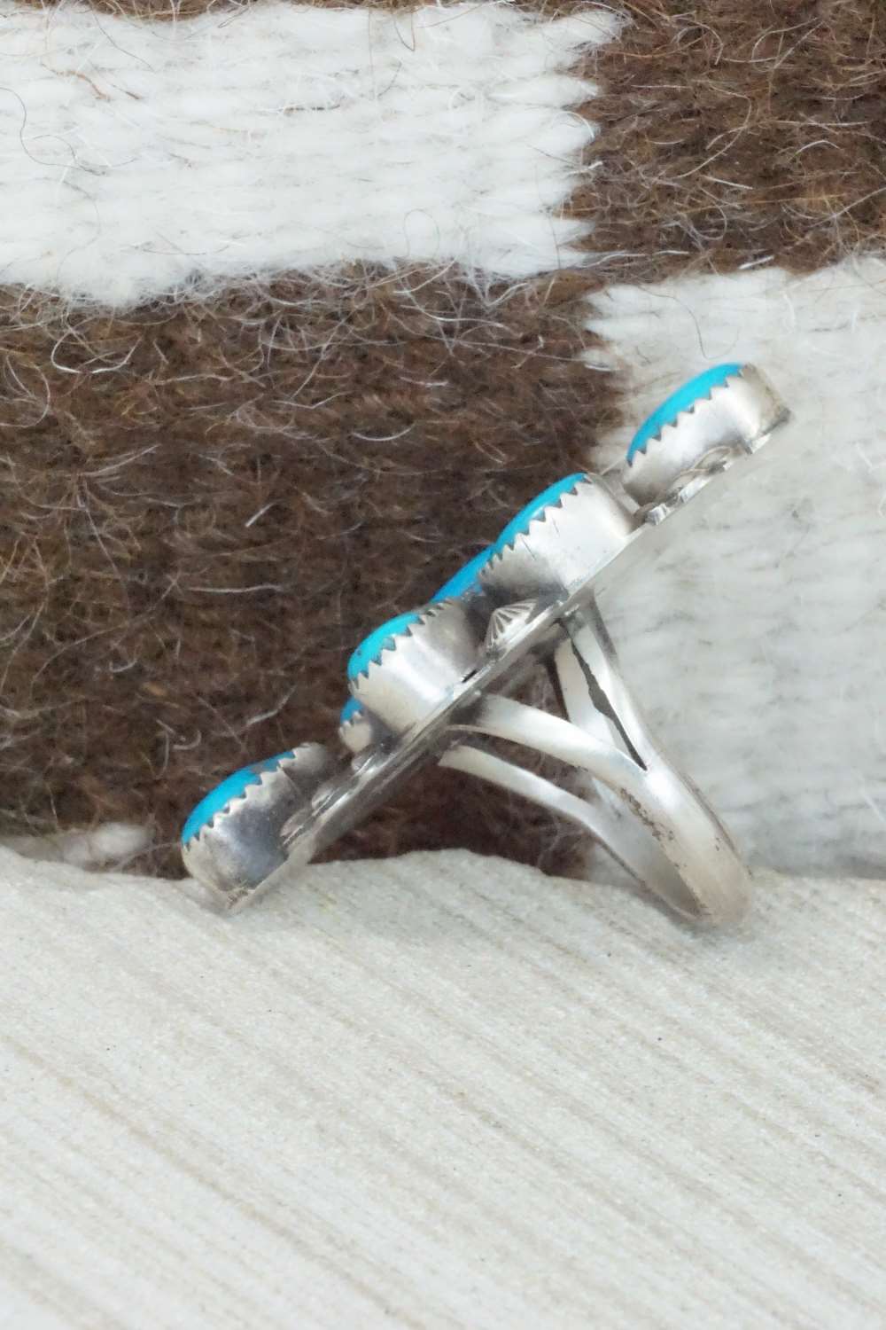 Turquoise and Sterling Silver Ring - Emma Lincoln - Size 7.5