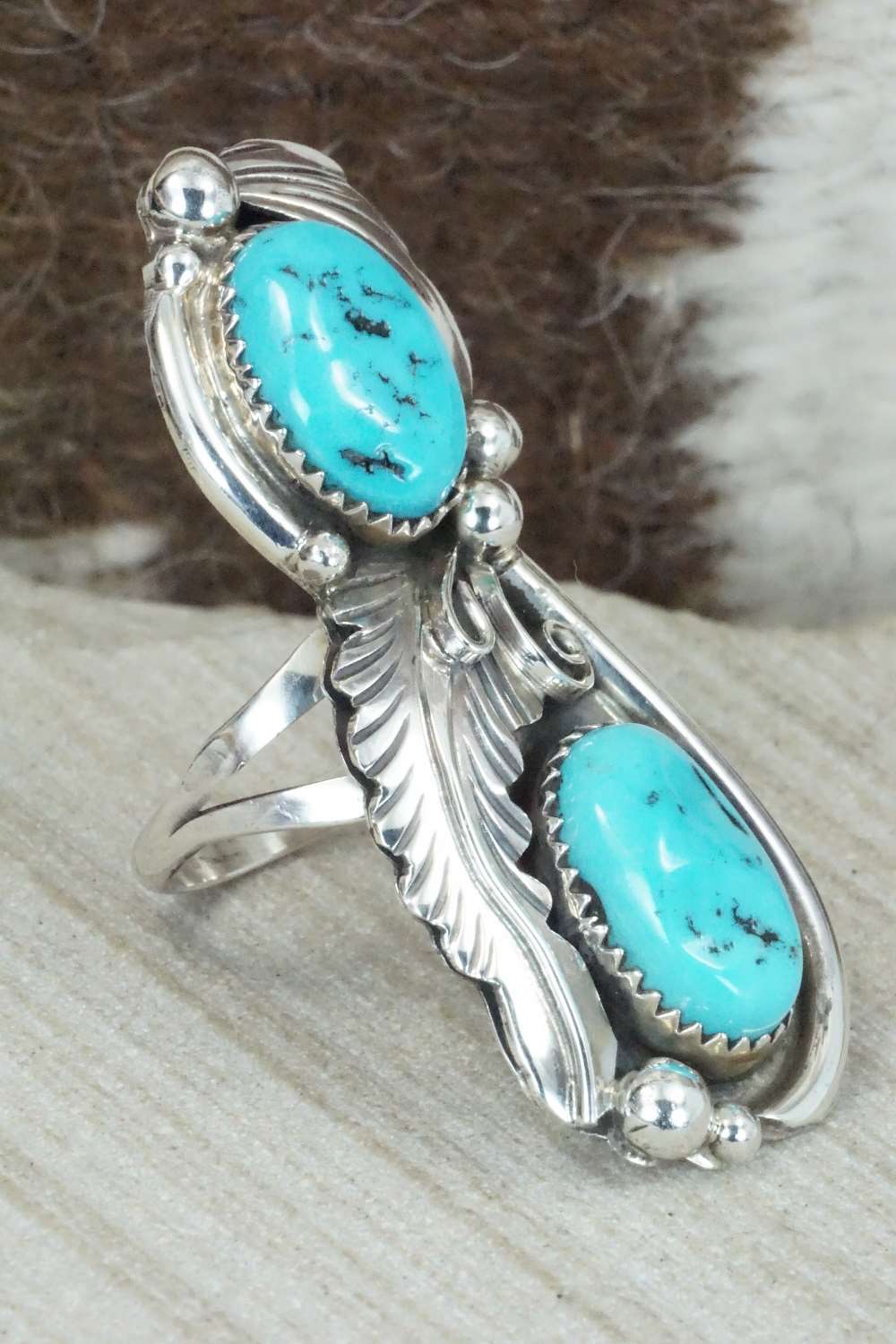 Turquoise and Sterling Silver Ring - Navajo - Size 8.75