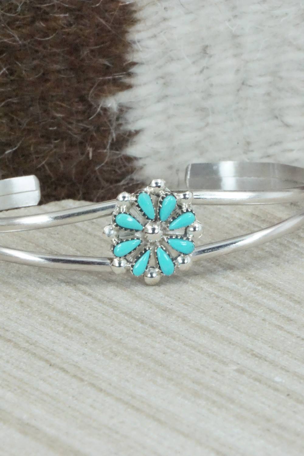 Turquoise & Sterling Silver Bracelet - David Leekity