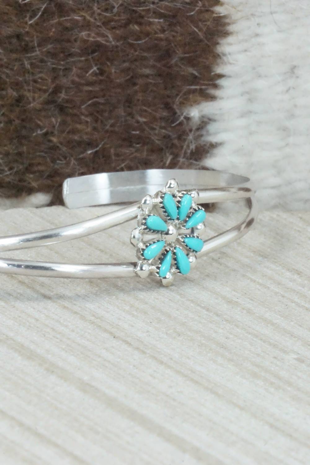 Turquoise & Sterling Silver Bracelet - David Leekity
