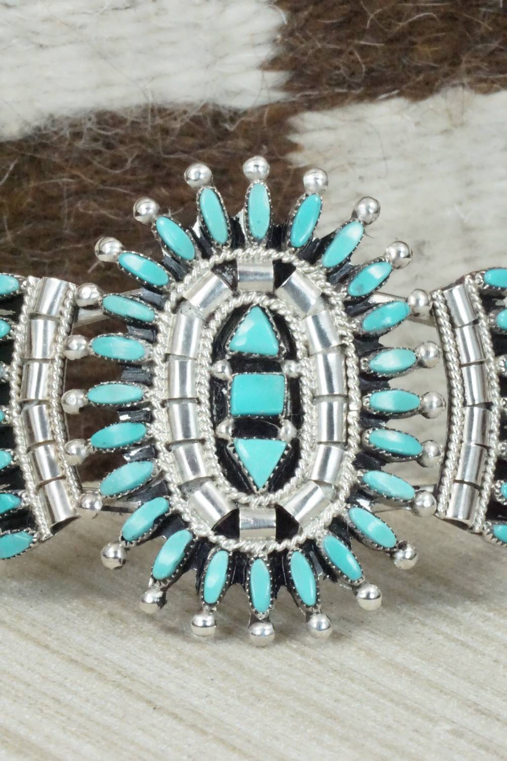 Turquoise & Sterling Silver Bracelet - Evonne Hustito