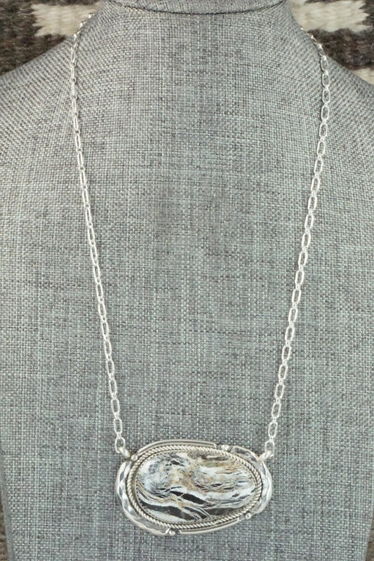 White Buffalo and Sterling Silver Necklace - Kenny Calavaza