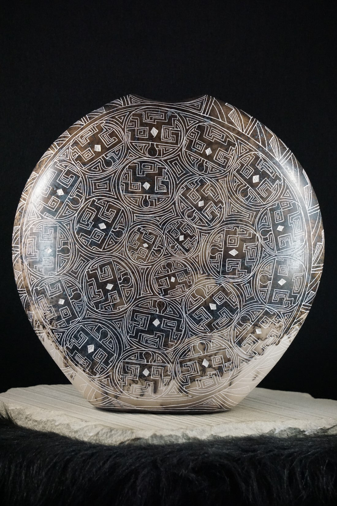 Acoma Pottery - Irvin Louis