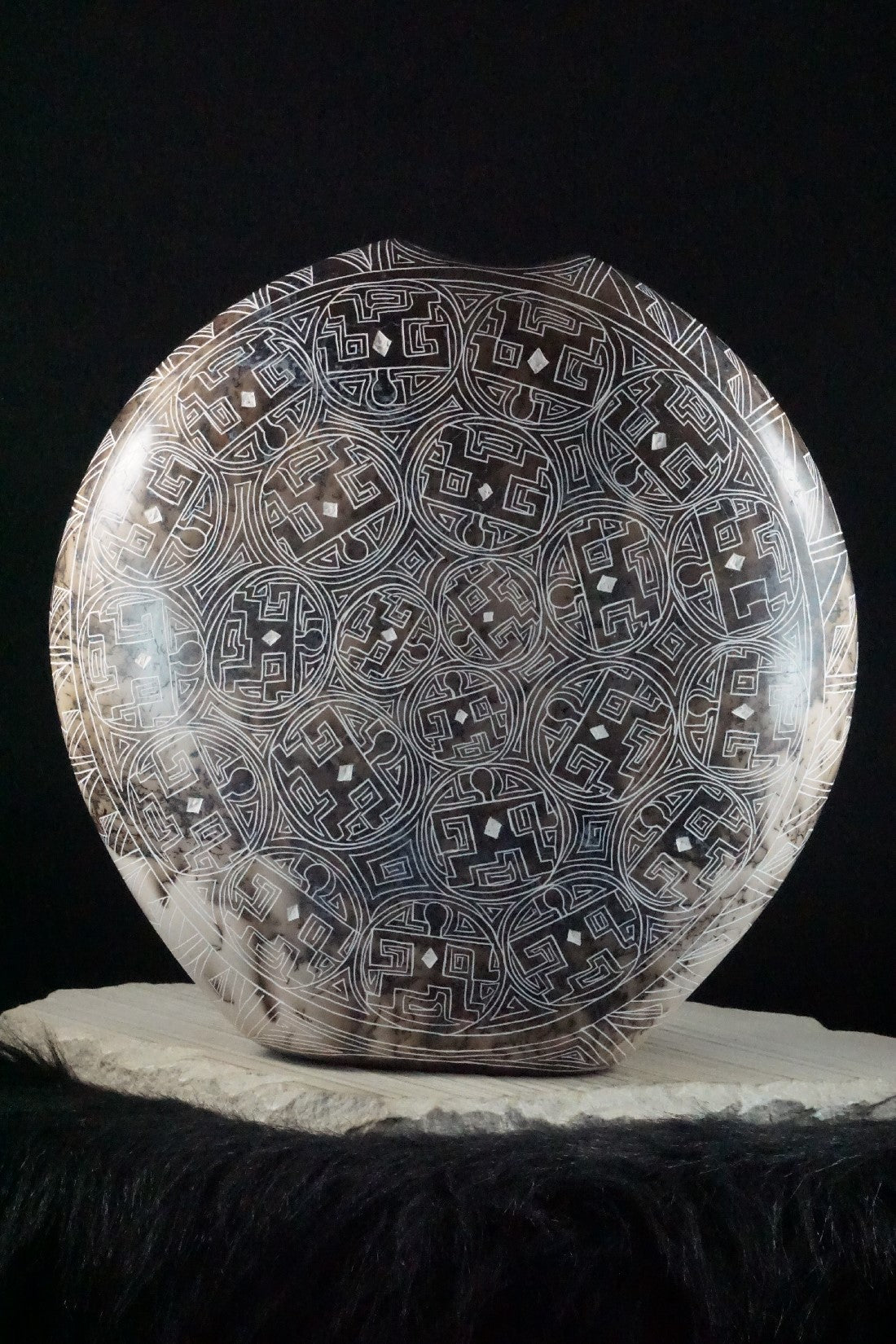 Acoma Pottery - Irvin Louis