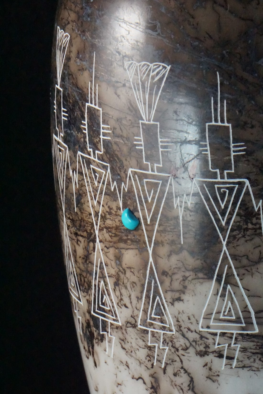 Acoma Pottery - Irvin Louis