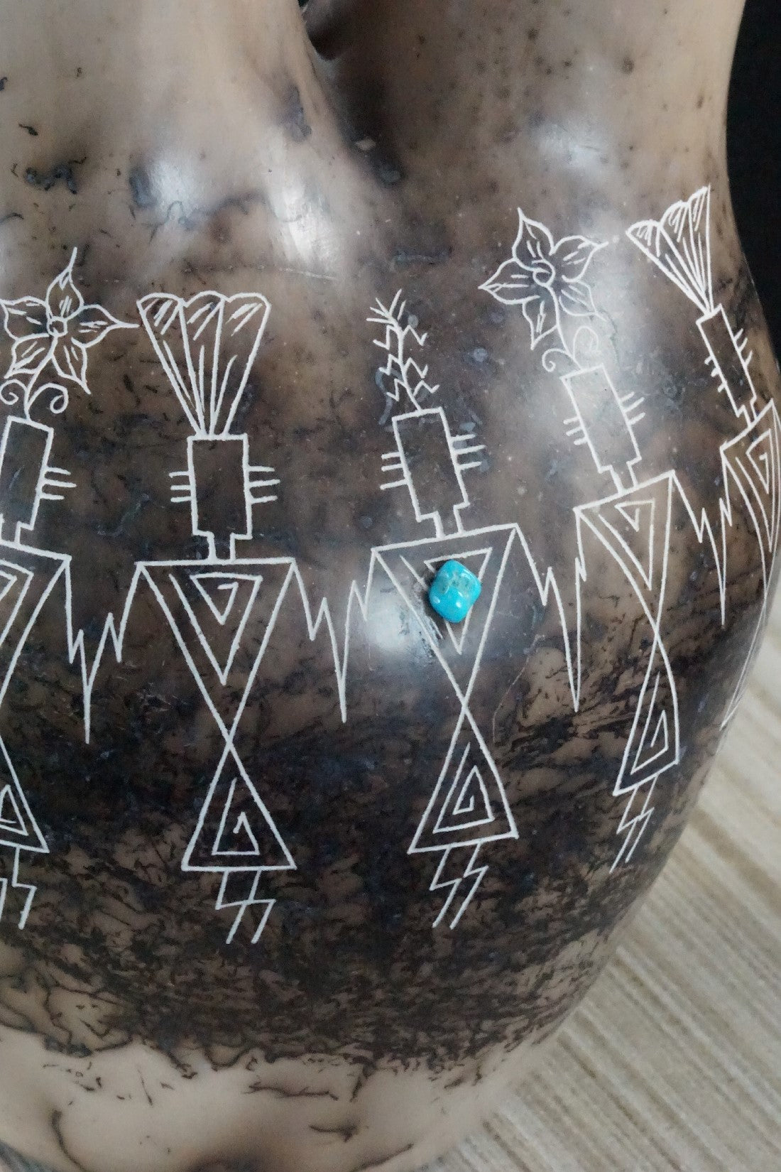 Acoma Pottery - Irvin Louis