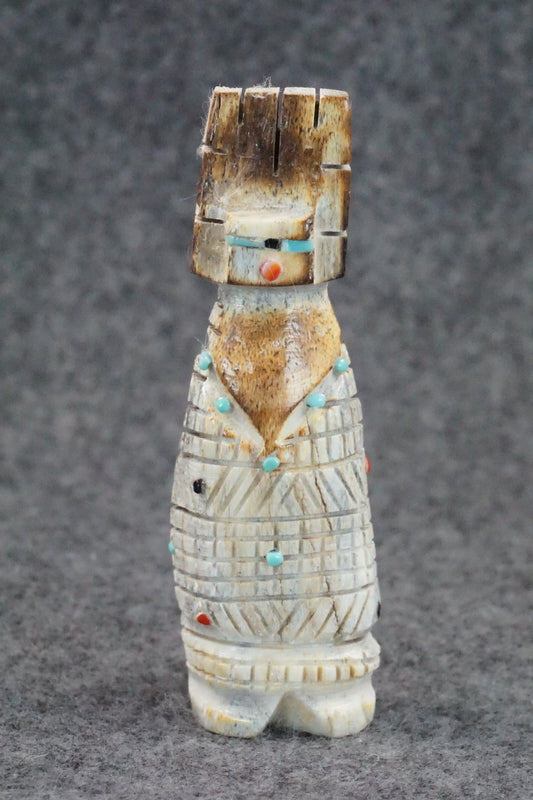 Corn Maiden Zuni Fetish Carving - Carl Etsate