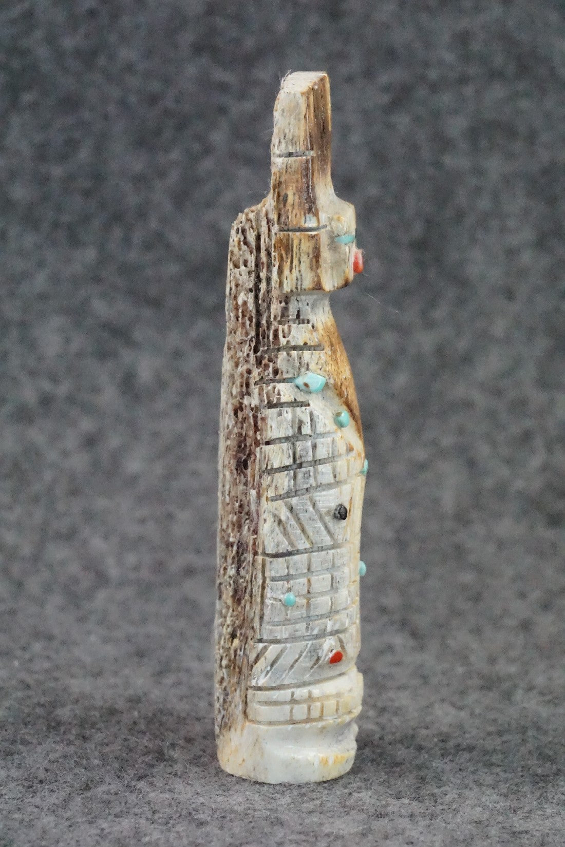 Corn Maiden Zuni Fetish Carving - Carl Etsate